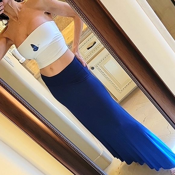 A. Byer Navy Flowy Skirt/Dress, S - Picture 2 of 16